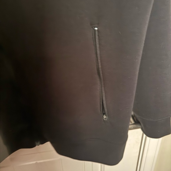 Men's Black Full-Zip Hooded Jacket by - Picture 4 of 4